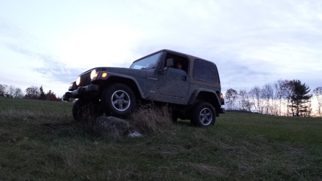 Jeepin the other day, cool spots in Farmington On_a_r10